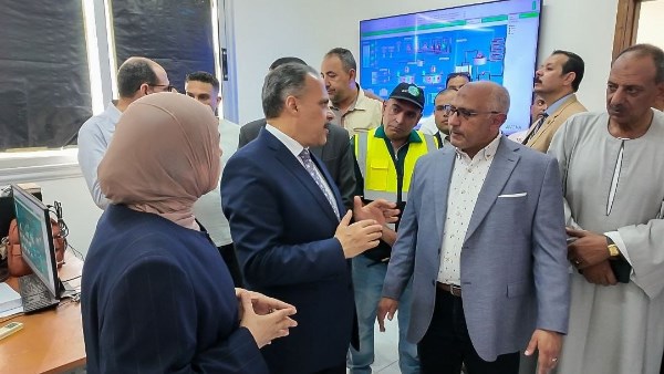 محافظ الشرقية يتفقد محطة مياه البكارشة بالحسينية بطاقة 51 ألف م3/يوم