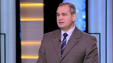 خبير اقتصادي: التوترات الإقليمية الراهنة تحمل جوانب إيجابية لمصر