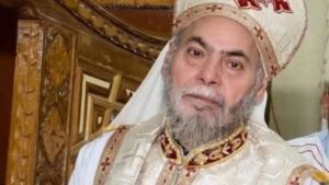 نياحة القمص باسيليوس مجلي.. والبابا تواضروس يقدم العزاء لإيبارشية مطاي