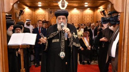 البابا تواضروس يوجه الأساقفة والكهنة: ركزوا في الوعظ على مواجهة الحروب النفسية ورفع الإحباط