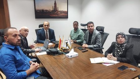 لتحقيق الحوكمة وترشيد الإنفاق.. «تنظيم المخلفات» يبحث استخدام تكنولوجيا التتبع لإدارة المنظومة