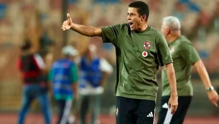 أشرف قاسم: مشاكل الأهلي شغل مدرب.. ولا بصمة للثنائي الأجنبي