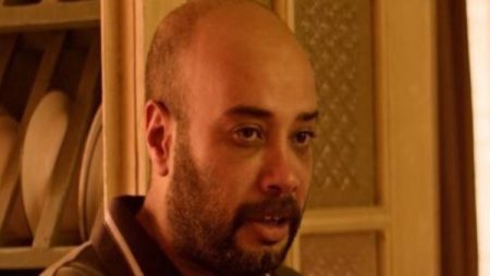 الفنان حاتم صلاح يعلن استقبال مولوده الأول «فريد» | صور