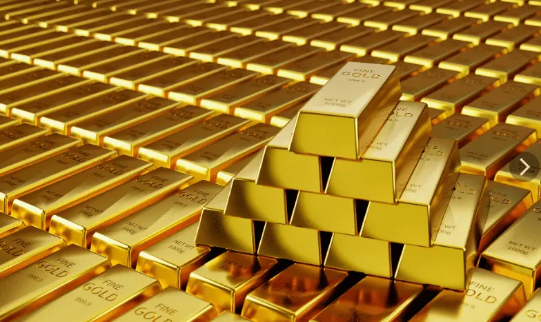 العوامل الاقتصادية والسياسية التي تؤثر في أسعار سبائك الذهب 2026
