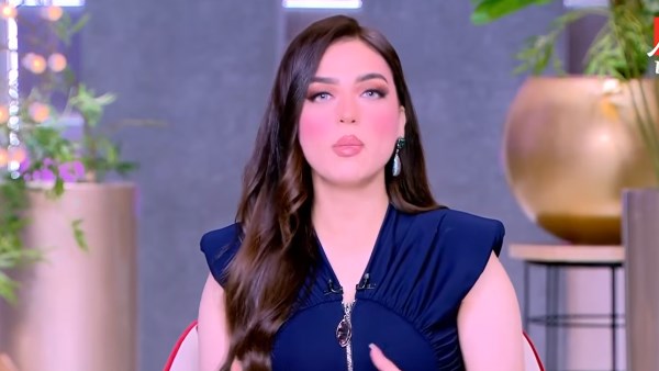 البصل وصل لـ30 جنيه.. ياسمين عز تنتقد تبرير ارتفاع الأسعار بالتصدير وتوجه رسالة للتجار