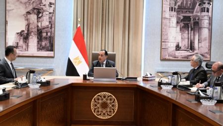 رئيس الوزراء: نستهدف تلبية احتياجات المواطنين والمستثمرين ورفع كفاءة الأداء الحكومي