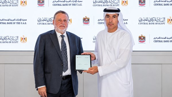 بقيمة 5 مليار درهم.. مصر والإمارات تجددان مقايضة العملات.. هل يلمس المواطن تأثيرها في الأسعار؟