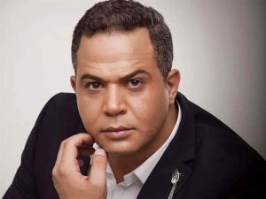 دفع لي إيجار 3 شهور وبعت لي أكل ومصاريف.. فتاة تروي موقفا إنسانيا لـ مصطفى درويش
