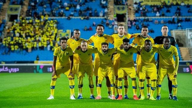 التعاون يتقدم أمام الاتفاق بهدف في الشوط الأول