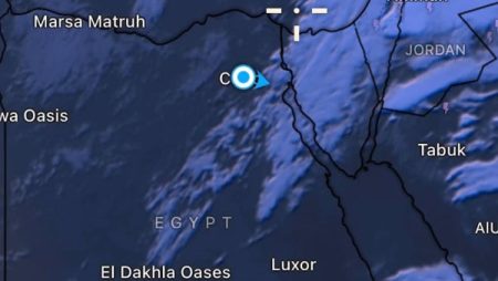 أمطار رعدية وشبورة ورياح محملة بالأتربة.. “الأرصاد” تعلن خريطة تقلبات الطقس اليوم
