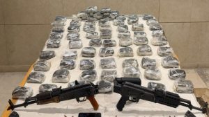مصرع عنصريين جنائيين شديدي الخطورة بالإسماعيلية عقب تبادل إطلاق النار مع الشرطة
