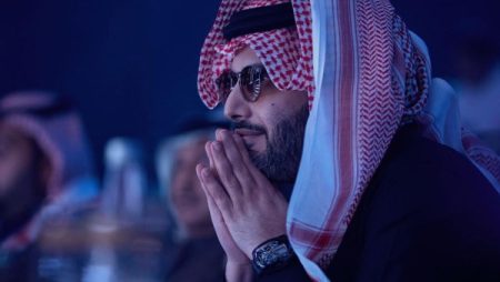 كلام محترم.. تركي آل الشيخ يشيد ببيان المتحدة: لو حطينا إيدنا مع بعض ممكن نروح مكان بعيد