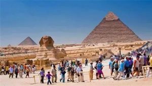برلمانية: تمكين المرأة والشباب بوابة جديدة لزيادة عوائد السياحة المصرية