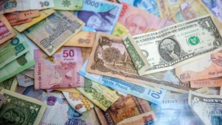 أعرف الدولار بكام.. أسعار صرف العملات اليوم السبت 3 أكتوبر