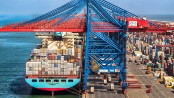 باستثمارات 159 مليون دولار.. محطة RoRo SCAT بشرق بورسعيد منصة إقليمية لتصدير السيارات للعالم باستثمارات 159 مليون دولار.. محطة RoRo SCAT بشرق بورسعيد منصة إقليمية لتصدير السيارات للعالم