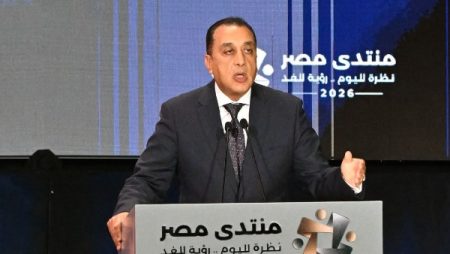 مدبولي: التاريخ لا ينسى ما شهدته مصر.. وأحداث 2011 يجب أن تبقى حاضرة أمام الأجيال الجديدة