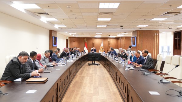 وزير العمل يترأس أول اجتماع للمجلس الأعلى للتشاور الاجتماعي بتشكيله الجديد