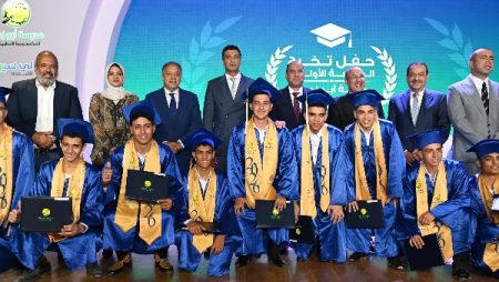 وزير الصناعة: بناء صناعة مصرية حديثة وتنافسية يرتكز على العنصر البشري المؤهل
