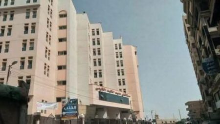 حالة طبية نادرة.. استخراج كتلة «جنين داخل جنين» من معدة طفلة بمعهد الكبد القومي بالمنوفية