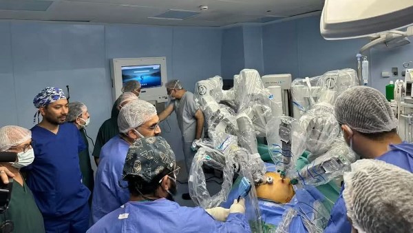 التعليم العالي: جراحة ويبل بالروبوت لعلاج ورم برأس البنكرياس بالمعهد القومي للأورام