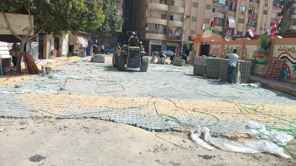 الجيزة.. تركيب الإنترلوك بشوارع صفط اللبن والطالبية الجيزة.. تركيب الإنترلوك بشوارع صفط اللبن والطالبية