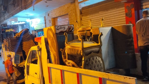 حملات لرفع الإشغالات والتعديات بشوارع العجوزة