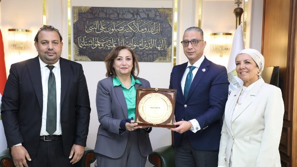 الجيزة.. التوسع في خدمات الرعاية الطبية المجانية بالمناطق الأكثر احتياجا