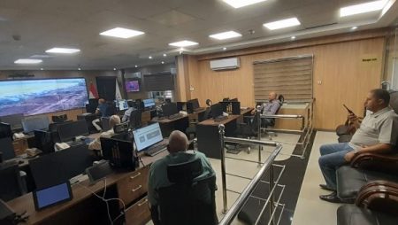من خلال مركز سيطرة الشبكة الوطنية: السكرتير العام يتابع إزالة تعدٍ على مساحة فدان من الأراضي الزراعية بقرية هليه في ببا