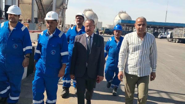 محافظ أسيوط: تكثيف الرقابة على مصانع تعبئة أسطوانات البوتاجاز لضمان انتظام الإنتاج