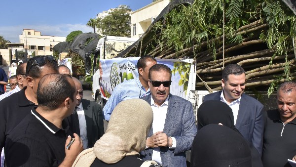 بورسعيد تستعد لزراعة 1000 شجرة ضمن المبادرة الرئاسية لزيادة المساحات الخضراء| صور بورسعيد تستعد لزراعة 1000 شجرة ضمن المبادرة الرئاسية لزيادة المساحات الخضراء| صور