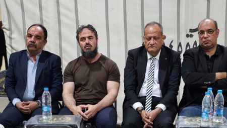وكيل تعليم بورسعيد يقدم واجب العزاء لأسرة الطالب آدم محمد الأحمدي