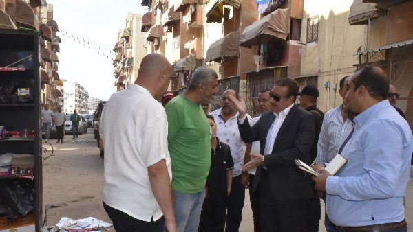 محافظ بورسعيد يستدعي مسؤول شركة النظافة ويوجه إنذارًا شديد اللهجة لها محافظ بورسعيد يستدعي مسؤول شركة النظافة ويوجه إنذارًا شديد اللهجة لها
