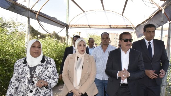 محافظ بورسعيد يتفقد تنفيذ مبادرة «مصر في عيوننا» لمكافحة مسببات العمى وضعف الإبصار محافظ بورسعيد يتفقد تنفيذ مبادرة «مصر في عيوننا» لمكافحة مسببات العمى وضعف الإبصار