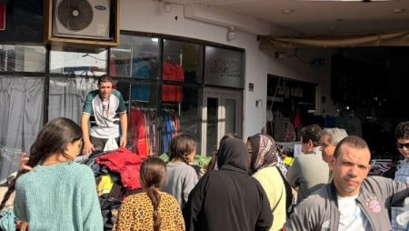بورسعيد وجهة رحلات اليوم الواحد في عطلة نهاية الأسبوع.. إقبال على الأوت ليت وسوق السمك وجبال الملح| صور
