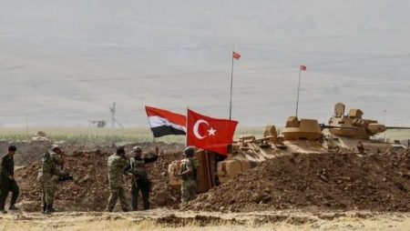 تركيا تسلم قاعدة زليكان للقوات المسلحة العراقية