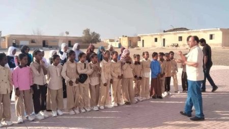 وزير التعليم ومحافظ البحر الأحمر يتفقدان مدارس حلايب وشلاتين لمتابعة الدراسة