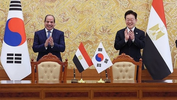 برلماني: جولة الرئيس السيسي الآسيوية تعزز سياسة تنويع الشراكات الدولية