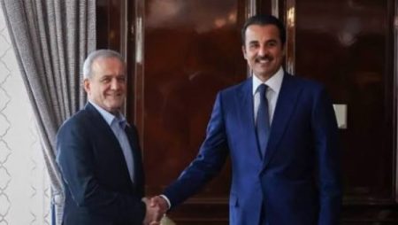 أمير قطر و الرئيس الإيراني يبحثان آخر تطورات الأوضاع الإقليمية