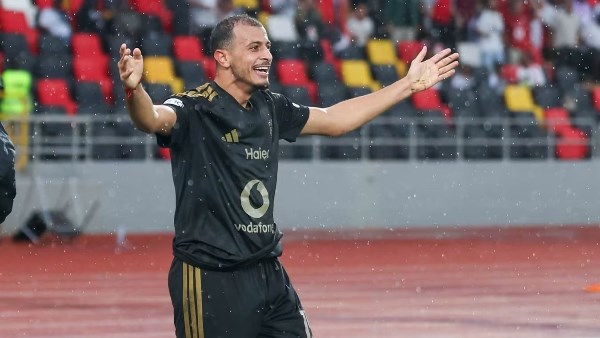 «عموته» يمنح عمر الساعي وعدًا بالمشاركة أساسيًا أمام كيتارا الأوغندي