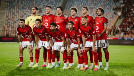 الأهلي ينهي اتفاقه مع علي حمدي ويتبقى التفاوض مع البنك
