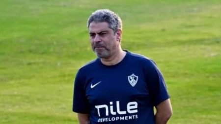 إبراهيم صلاح يتولى المهمة.. معتمد جمال يغيب عن قيادة الزمالك أمام الجيش الرواندي